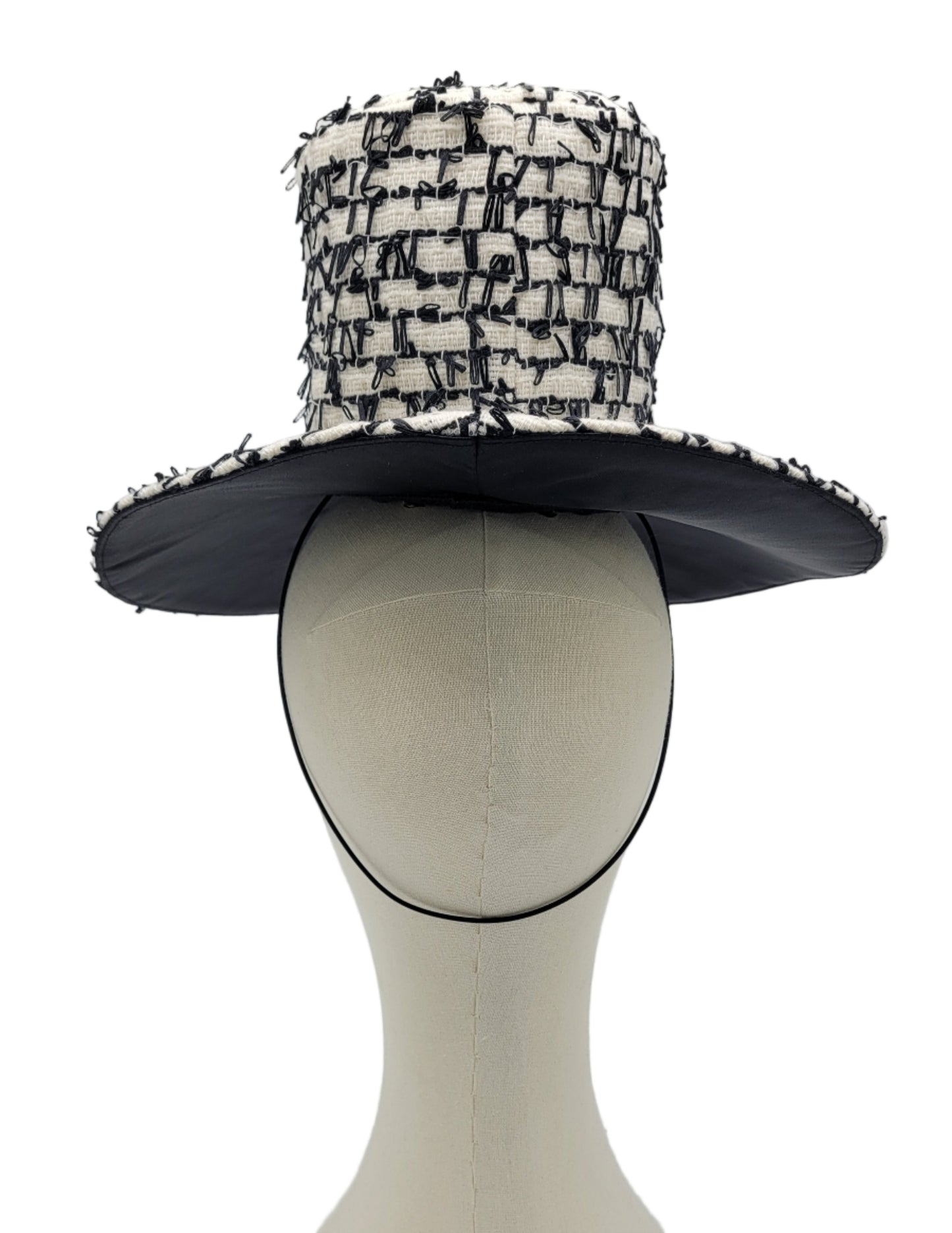 STOVEPIPE FASCINATOR - POPPIE