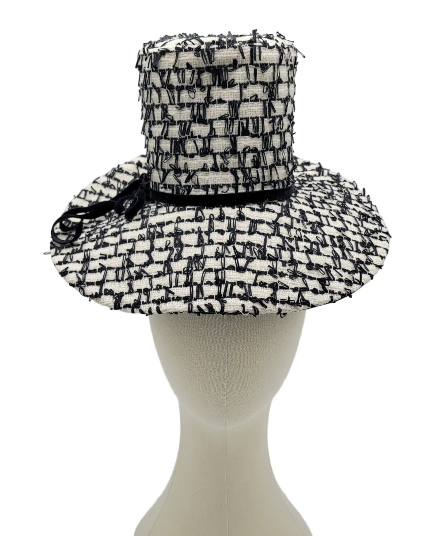 STOVEPIPE FASCINATOR - POPPIE